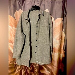 Woman’s 1X shacket